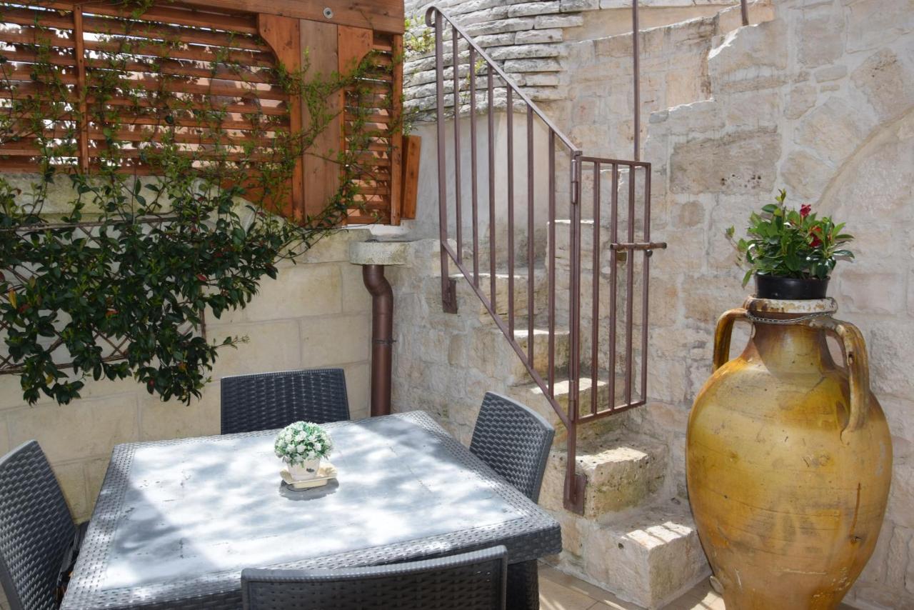 Bed and Breakfast Quei Trulli Divini Мартіна-Франка Екстер'єр фото