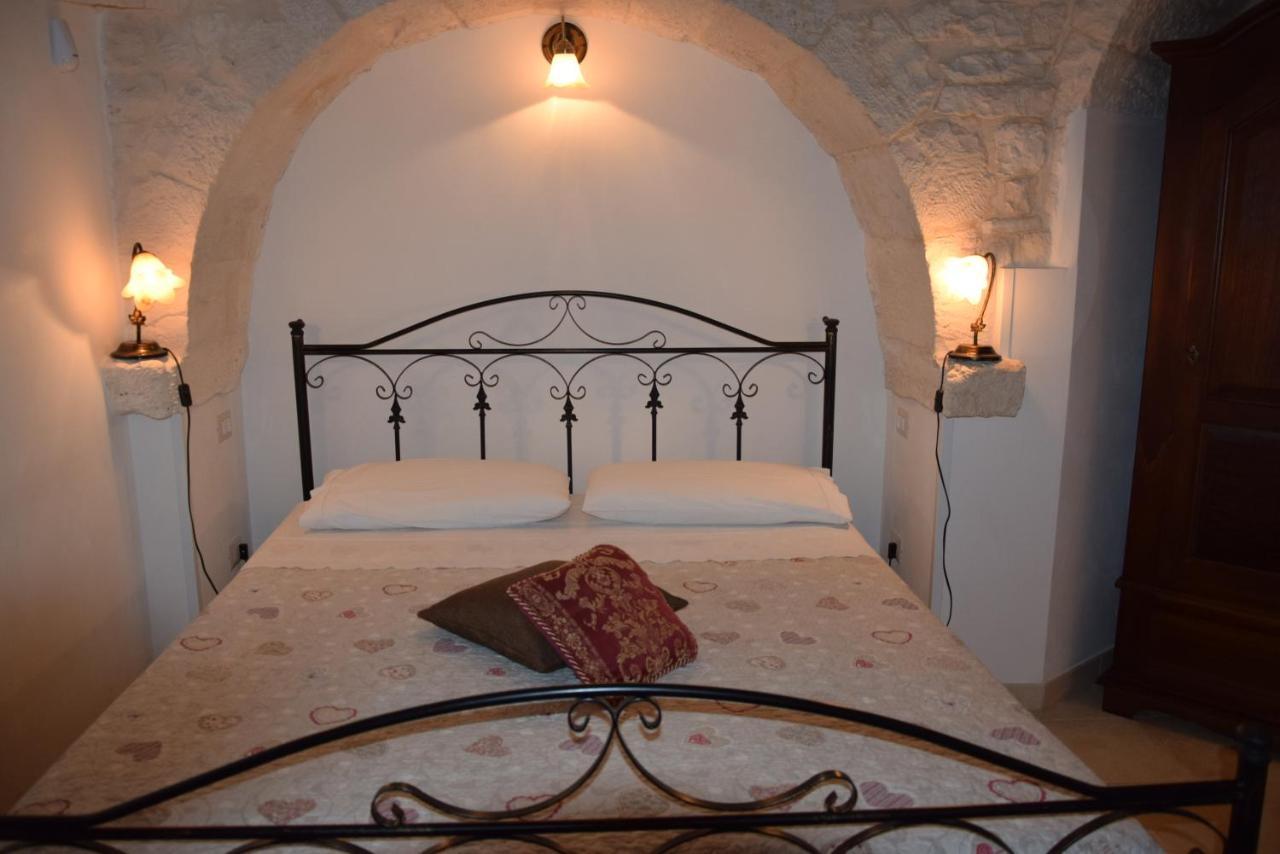 Bed and Breakfast Quei Trulli Divini Мартіна-Франка Екстер'єр фото
