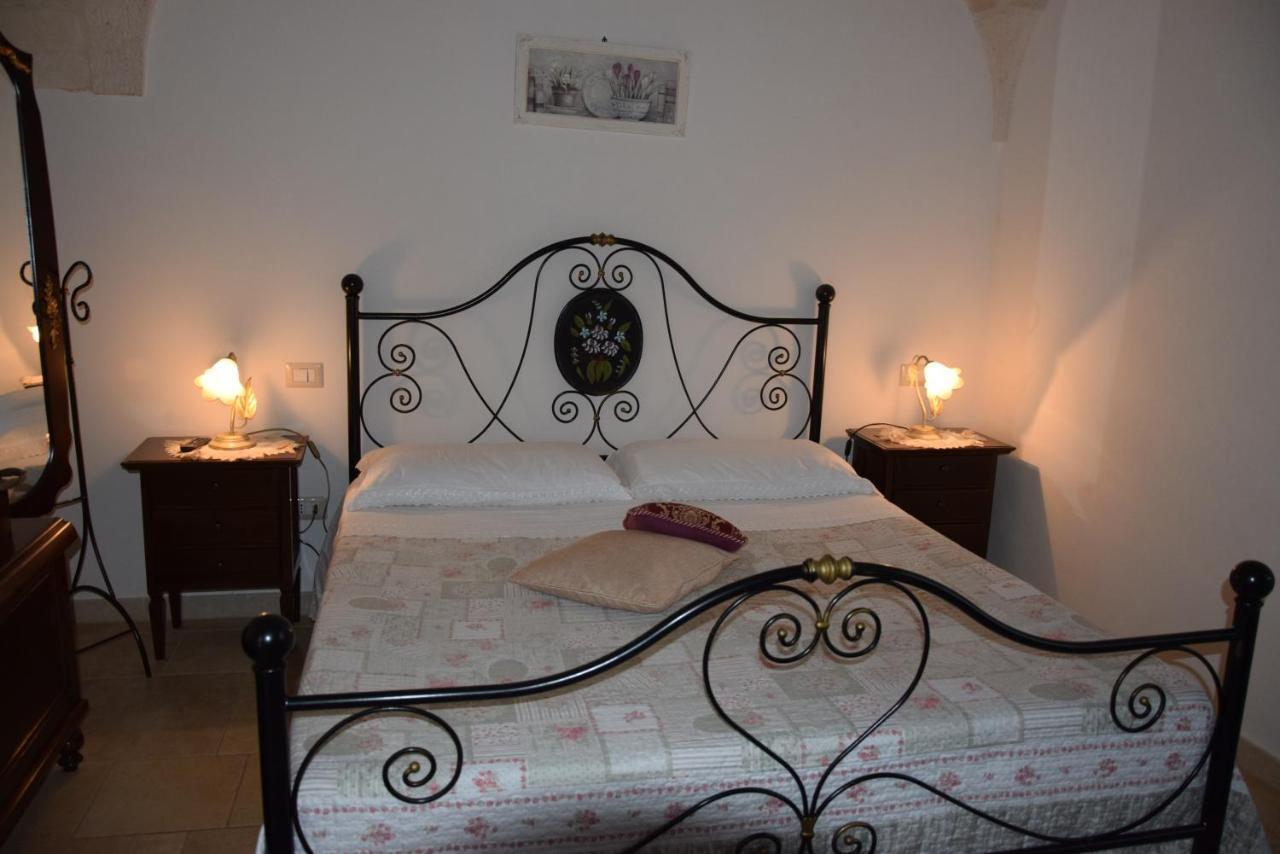 Bed and Breakfast Quei Trulli Divini Мартіна-Франка Екстер'єр фото