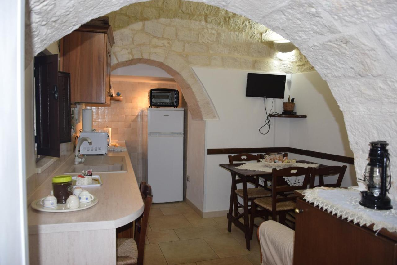 Bed and Breakfast Quei Trulli Divini Мартіна-Франка Екстер'єр фото