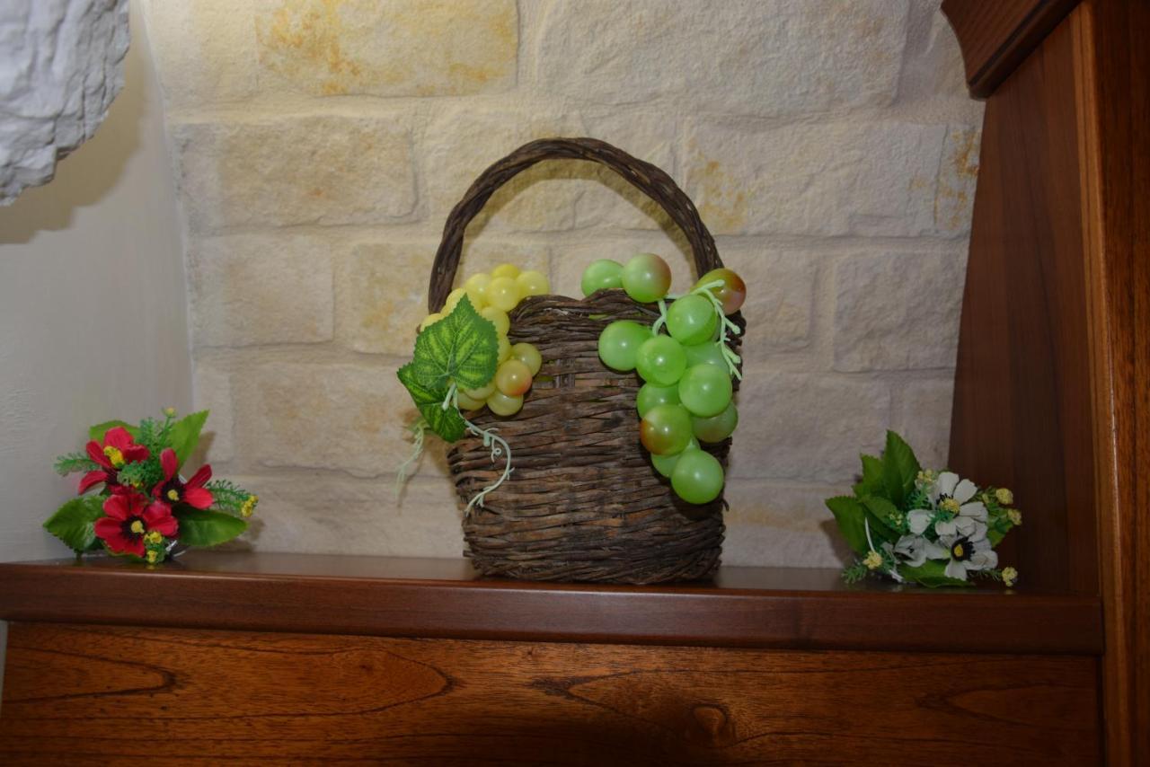Bed and Breakfast Quei Trulli Divini Мартіна-Франка Екстер'єр фото