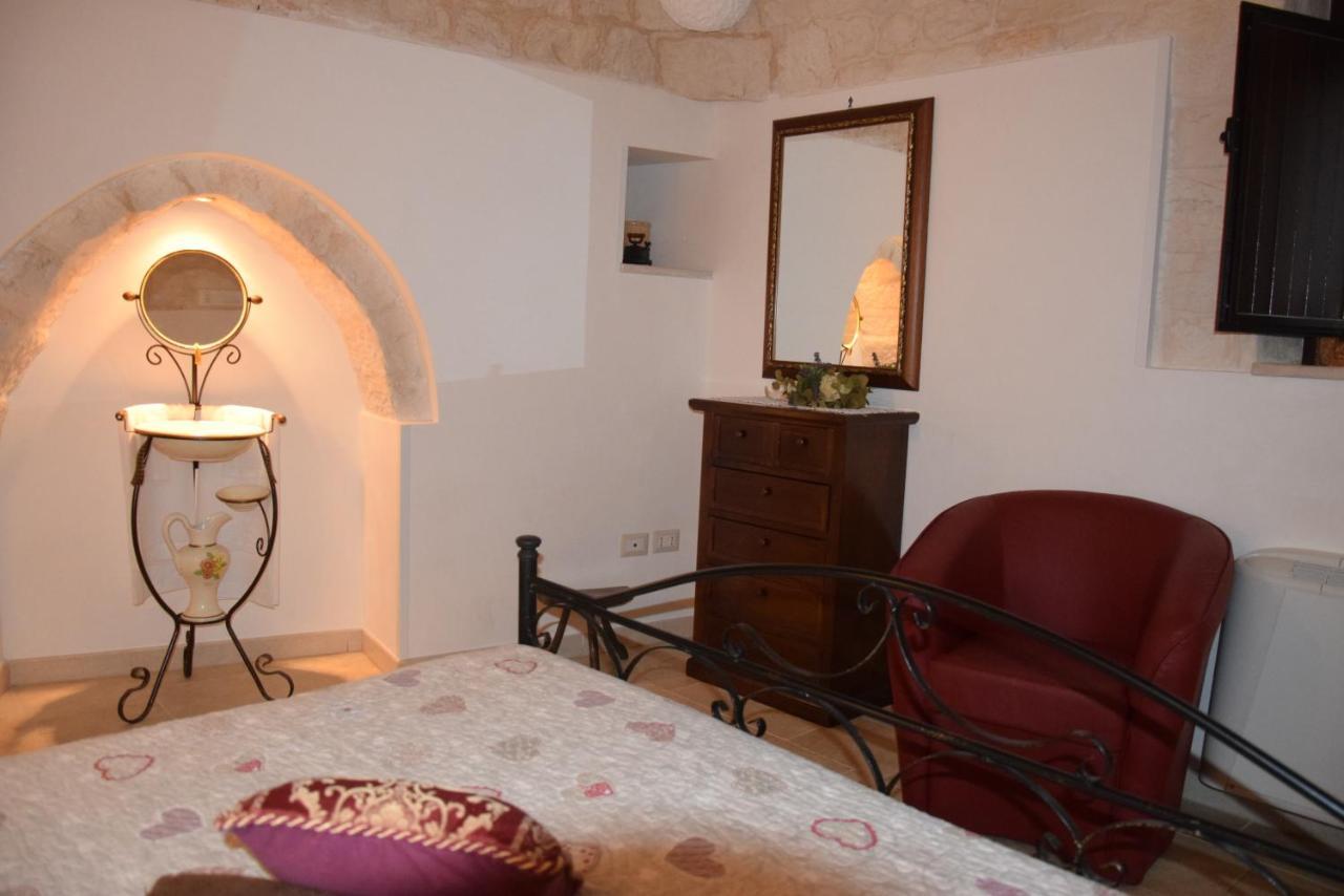 Bed and Breakfast Quei Trulli Divini Мартіна-Франка Екстер'єр фото